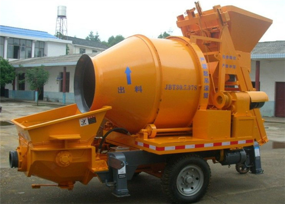 China 350 L 30CBM por la bomba concreta hidráulica del mezclador del camión de la hora para dirigir la construcción proveedor